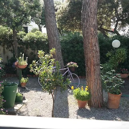 La Zattera Konukevi