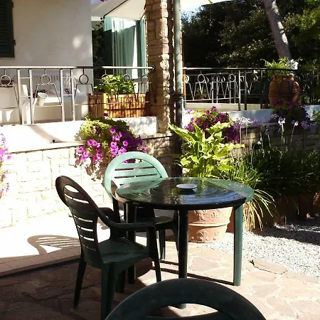 La Zattera 4*